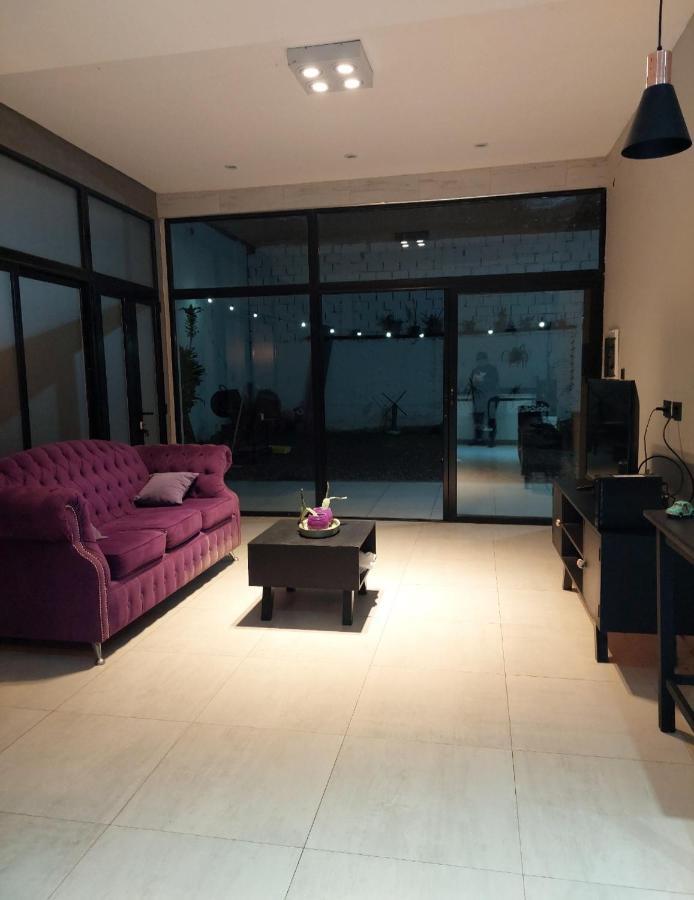 Residencia Frida Appartement Resistencia Buitenkant foto